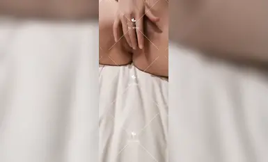 NTR의 장난꾸러기 아내 주인은 "부부의 혼돈을 정리한다"는 아내가 횡설수설할 정도로 범해지는 것을 지켜보는 반면, 남편은 이를 녹음하며 숨이 막힐 수밖에 없다.