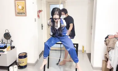 【欢乐谷】剧情演绎：校花的噩梦捂晕捆绑炮击插无毛小穴口爆