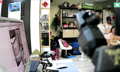 2024-04-26_台北家庭モニタリング_[下着]_着替えて朝食_妹はテレビを見る_ヴァイオリンの練習_夕食を食べる_入浴前に妹とおしゃべり_妹は就寝の準備のために布団を動かす