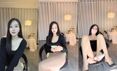 明星气质颜值的温柔女神【上帝是个女孩】女神尺度突破~露脸自慰合集(12)