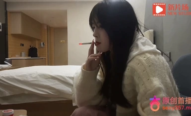 #tan花# I hook up with a young girl in Xingba Tian Boguang Hotel, she is petite, exquisite, pure and attractive