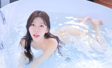 Korean young model [Lee So Young leeesovely] has two latest VIP works in September! [Eye Cleansing Device] A super pure and beautiful girl who makes you feel like you are in the spring breeze at first glance, a refreshing set for playing in the water, the goddess of first love (1)