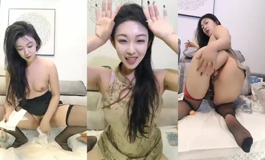 [슈가베이비] 여신왕자매 스타킹 미각 오이와 가지 삽입 자위 (8)