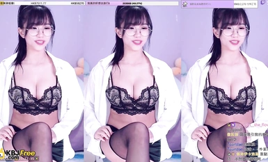 Busty sweet girl dancer @s201111 Sexy breast shaking dance collection (6)