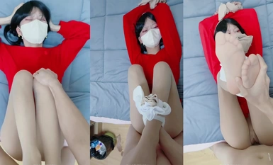 千切れたロリ巨乳娘【Ruanruantu Lt774523412】 悪いことしたらお仕置きしてください ご主人様にさせてください ストッキング越しに手足を縛られています。そして私のマンコは貫かれ、ついにはコンドームなしで絶頂してしまいました。