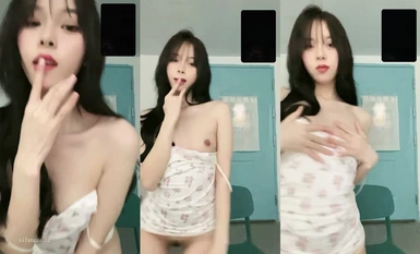 花椒极品网红@小movo 土豪定制+裸舞+1V1作品合集(2)