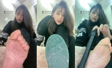 高颜值丝足御姐@豆满月辱骂榨精作合集(10)