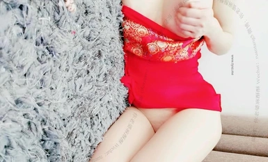 Masusuyou2020‎.0‎4‎.‎26 A touch of red on a sunny day