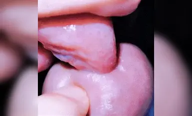 最新10月特典！ Twitter対照雌獣妻[Slut Xin'er]大規模ビュー、鶏を食べ、卵を舐め、精子を吸うのを露出(1)