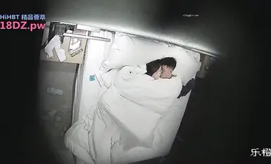 盜錄蜂腰巨乳美少婦與上司開房互舔攻守兼備無套內射／大學眼鏡男酒店束縛苗條白皙大奶女友深喉各種體位抽插等 15