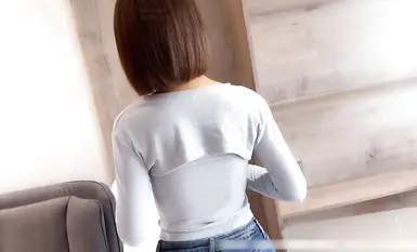 우아하고 변덕스러운 미의 여신 ✅ 섹시한 아내와 싸우고 그녀의 아름다운 뚱뚱한 엉덩이가 청바지에 세게 좆되고 모든 정액이 그녀의 보지에 사정됩니다!