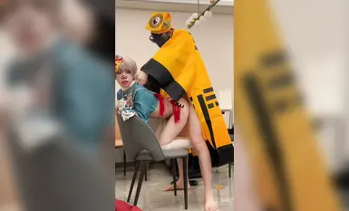 Con zombie nhỏ dễ thương của ông Er đã bị ông bố Đạo giáo đụ mạnh vào ngày Halloween. Con cặc của ông ấy đầy đặn và được bôi trơn, âm hộ ẩm ướt và ấm áp của ông ấy được đụ một cách tuyệt vời từ phía sau.