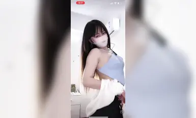 Douyin internet celebrity dancer @宁向(xiangxiang) member group performs large-scale naked dance (21)