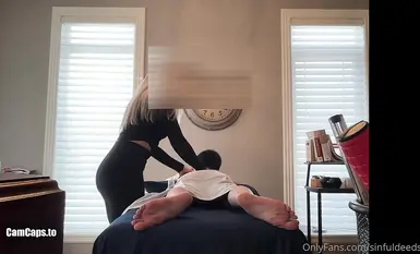 【精彩对白字幕】预约上门女按摩师自愿献身韩国大屌痞子「sinfuldeeds」三约身材爆炸法俄混血女技师终于说服口交