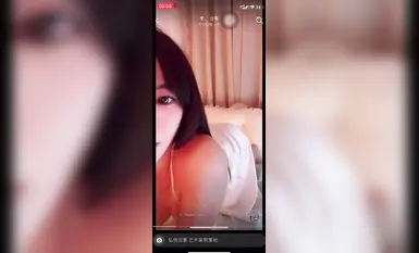 Hàng nghìn video được chiếu trên Douyin khoe những điểm hở của họ, một bộ sưu tập nhỏ các video làm đẹp và video phúc lợi (40)