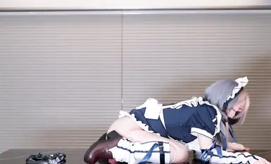 萝莉COS【hamusuk_k】cos女仆口交自慰(2)