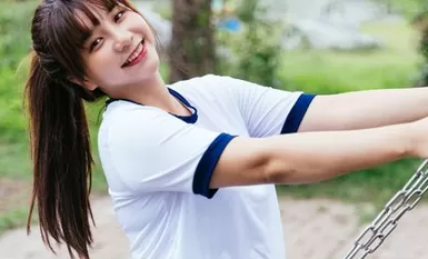 ซีรีส์ที่มีผู้เล่นหลายคนเกี่ยวกับนักเรียนมัธยมปลาย รวมถึงเวอร์ชันที่หยุดชั่วคราวและไม่เปิดเผย