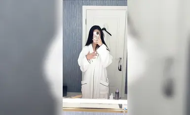 The contrasting goddess "August Weiyang" was madly fucked by a big dick hunk. The puppy was only worthy of being piled with a big dick and stuffed with the little bitch's pussy. There was a lot of lewd water ~ her hands were full of 2