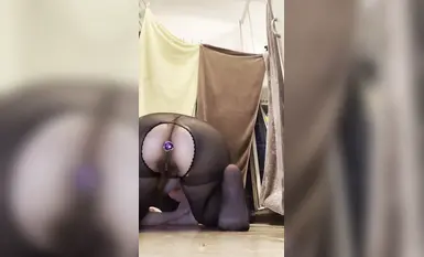 [New trend in 2025] Cute loli-type bitch! Twitter face welfare girl [Little Sheep] heavy threshold view, naked dance, anal enema, props masturbation (4)