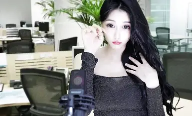 넷이즈CC 섹시 앵커[바이야오야오] 스탠드업 코미디[바이비서 승진] 2K 오리지널 화질, 자기 연출 및 자기 연기, 대담한 토크, 상사 유혹, 소품 자위(1)