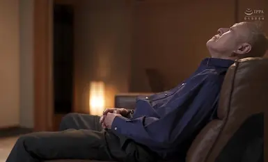 JUQ-750 สำหรับสามีอันเป็นที่รักของฉัน ฉันกลายมาเป็นคนแทนเขาในช่วงวันหยุดสุดสัปดาห์ เธอถูกชายชราชั่วร้ายและมีอารมณ์รุนแรงยัดใส่ตัวเธอซ้ำแล้วซ้ำเล่า จนกระทั่งเธอตั้งครรภ์... อายากะ มูโตะ