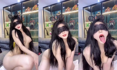 [No slut, no money] Malaking tits, custom black stockings, high heels, footjob, masturbation, squirting (19)