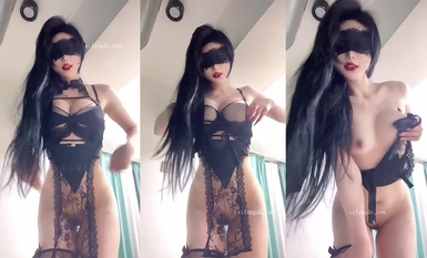 [No slut, no money] Big tits, custom black stockings, high heels, footjob, masturbation, squirting (21)