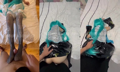 Ang maliit na asong babae na mahilig sa cosplay na "Kirishita Aixi" na Hatsune Miku