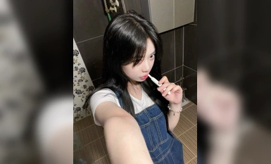 Guizhou xx Normal College Wang xhong 21 B cup student inner drama wants to be fucked by the master