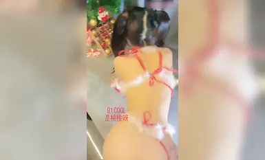 Sexy temptation in Christmas outfit_Big cock fucks the best pussy_Creampie is full and overflowing, extremely lewd