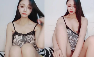 一笑倾心极品女神。