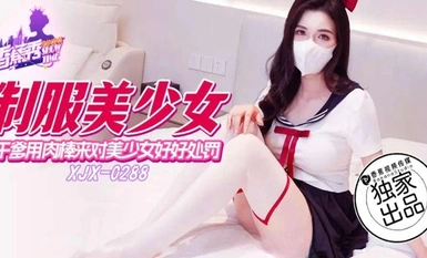 Banana Show xjx288 Bố dùng cu để trừng phạt cô gái xinh đẹp - Cáo không phải là quỷ