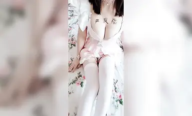 完璧な体を持つ9頭身の少女がスポンサーと付き合い、セックスの訓練を受けます。彼女は美しく、無敵の体を持っています。彼女は貧乏人の女神であり、金持ちの精子壺である最高級のコントラスト雌犬です！次へ (7)