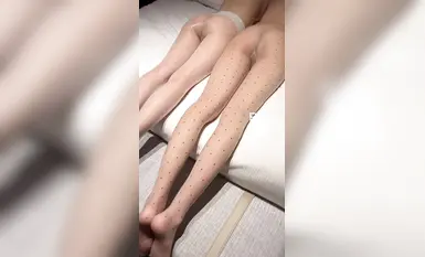 Twitter God Big Smoking Gun 3P Contrast Bitch